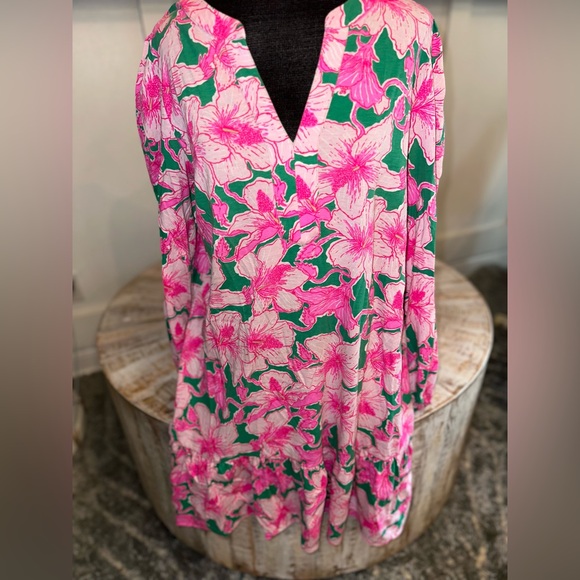 Alyssa Hibiscus Print Long Sleeve Shift Dress
Lilly Pulitzer L - Picture 5 of 6